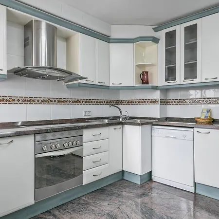 Apartment Rentalmar Family Anagabu *