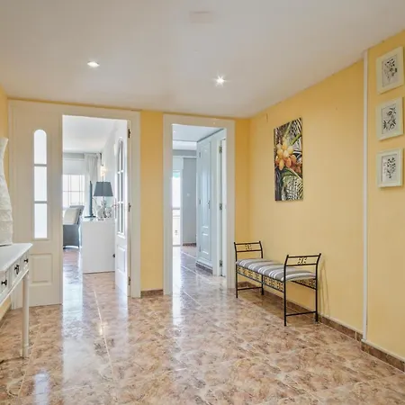 Rentalmar Family Anagabu Apartment